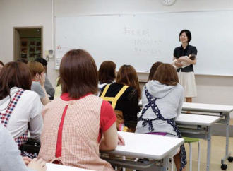 全員合格をめざした課外授業による「公務員試験(公立幼稚園教諭、保育士)」の受験指導