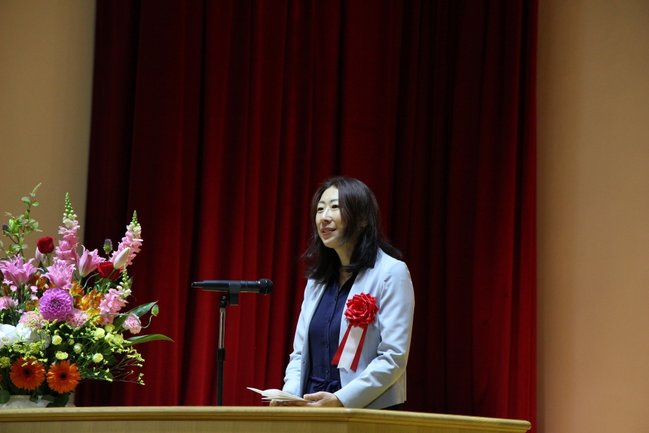 堀之内学園創立100周年記念式典-05M.JPG