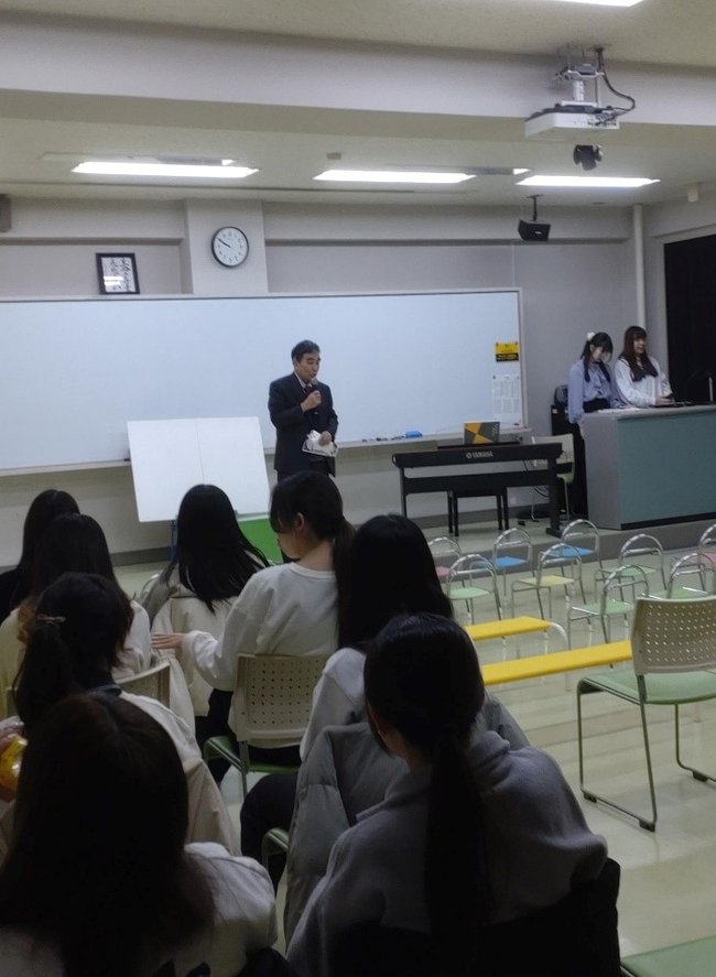 東京立正短期大学 学習発表会2024 幼児教育専攻 01.jpg