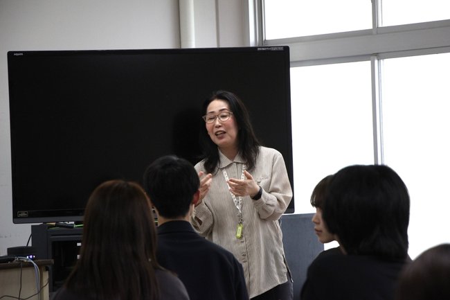 東京立正短期大学 幼 カレンダー製作-05　IMG_3658.JPG