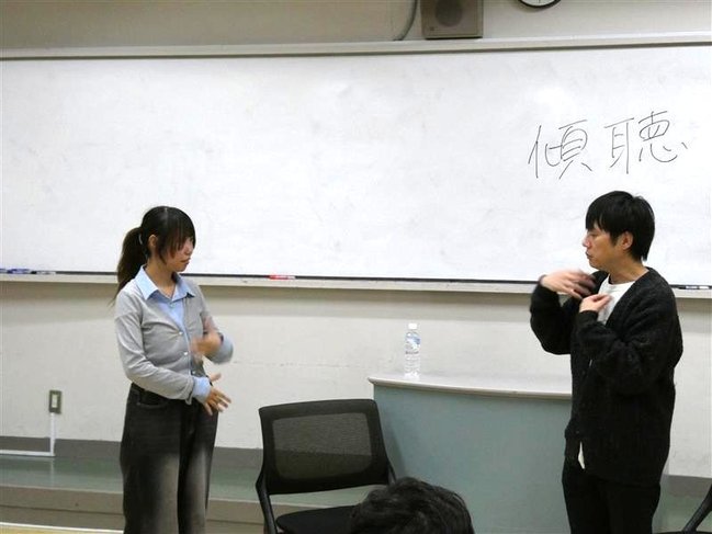 かもめんたる槙尾さんが東京立正短期大学で (5).JPG