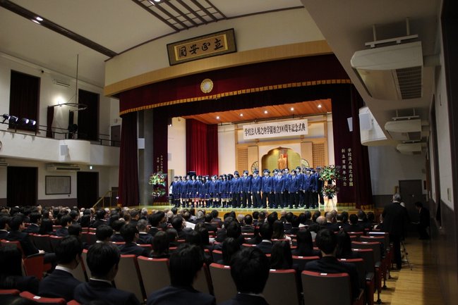 堀之内学園創立100周年記念式典-03M.JPG