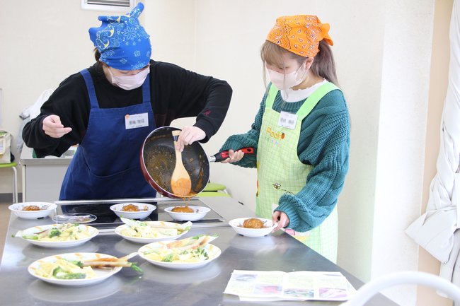 東京立正短期大学　新入生のための簡単料理教室20230328 (6).JPG